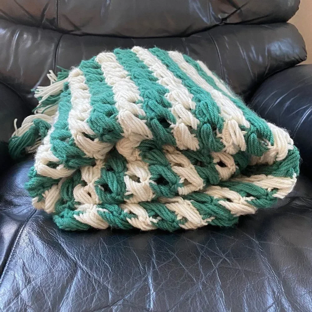 Handmade Chunky Crochet Lap Blanket Afghan Green White Grandmacore